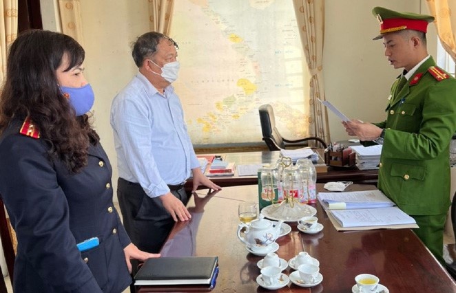 Cuu truong phong tai nguyen - moi truong huyen bi khoi to hinh anh