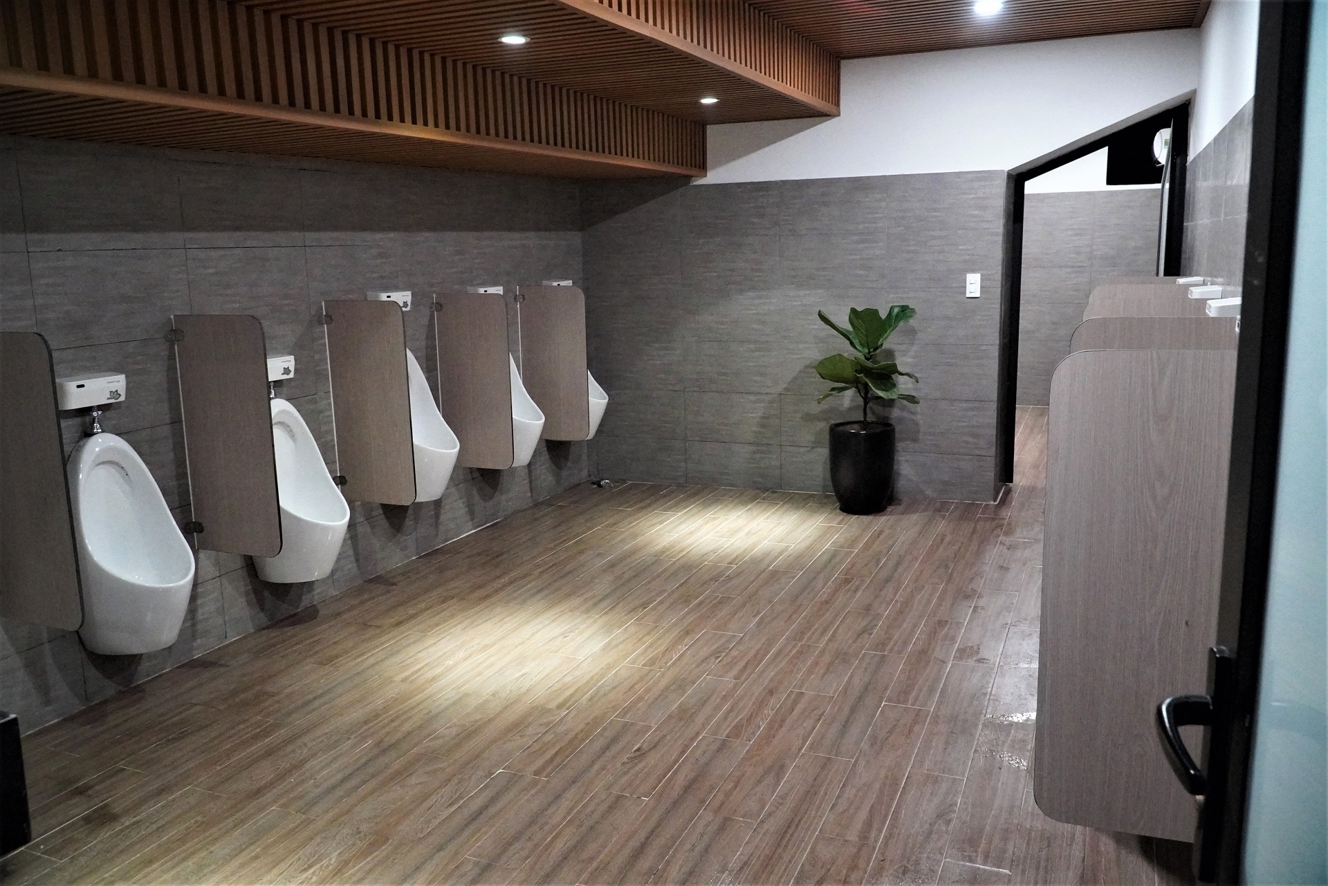 san Lach Tray lot xac anh 8