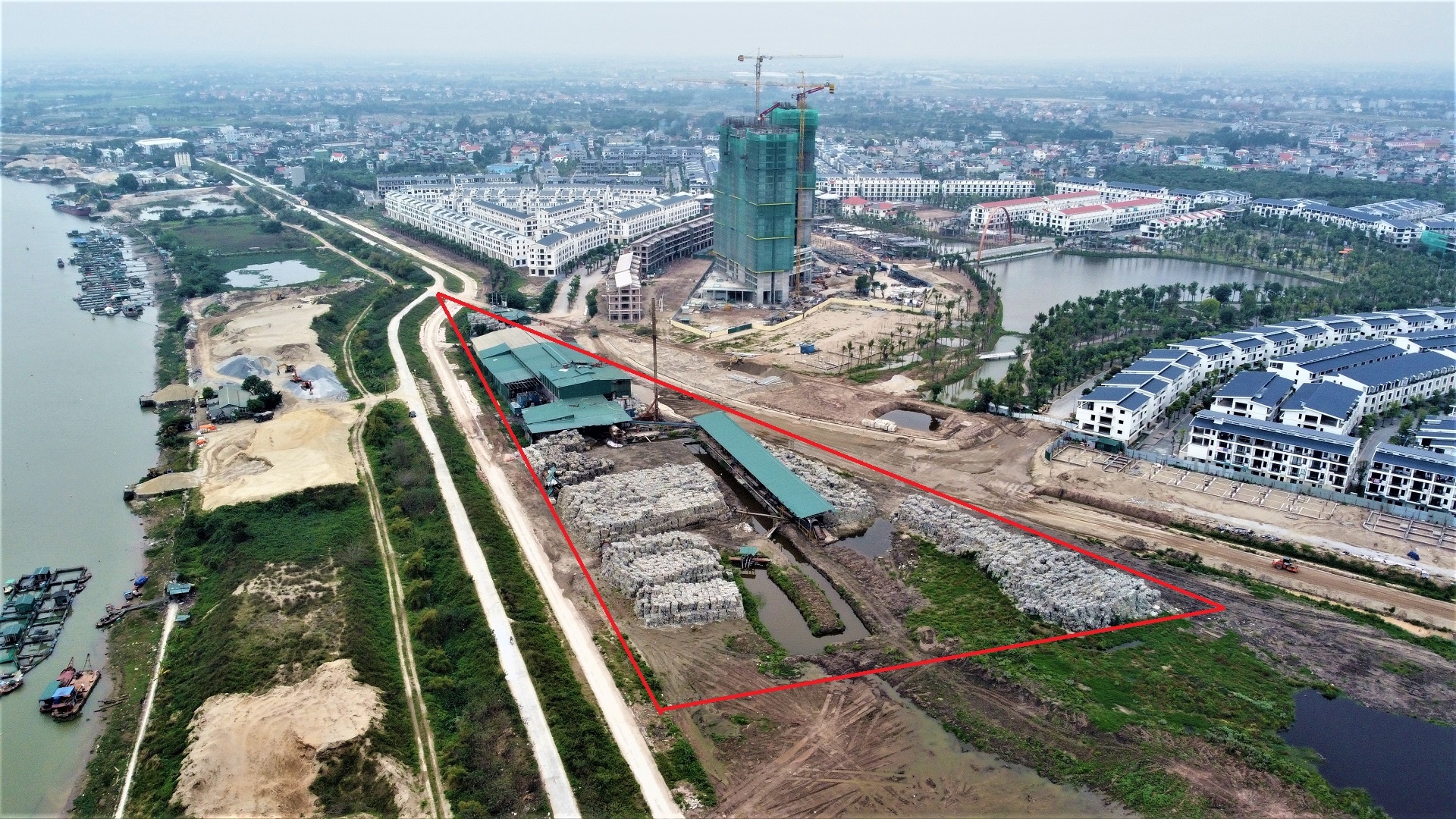 nui rac thai nam canh khu do thi Ecorivers anh 1