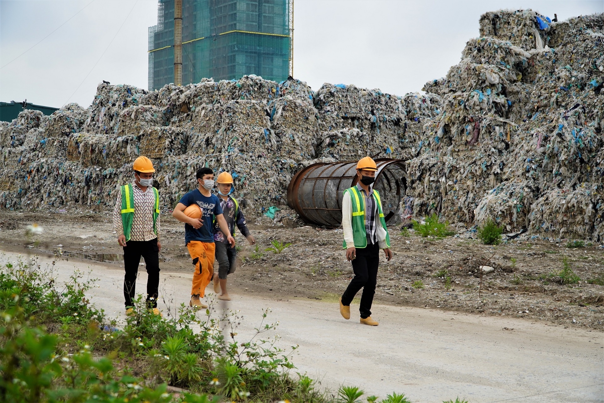 nui rac thai nam canh khu do thi Ecorivers anh 7