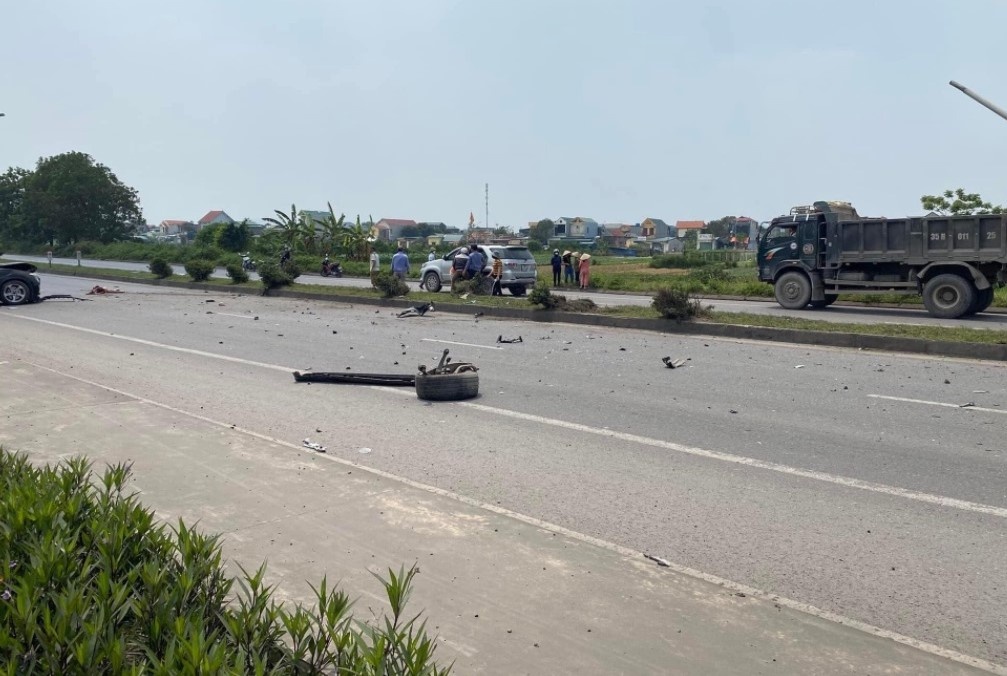 hai vo chong bi thu ninh binh tu vong anh 1