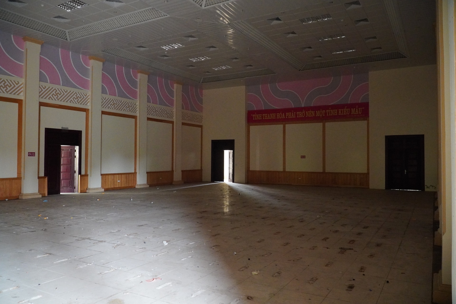 trung tam hoi nghi 160 ty bo hoang anh 5