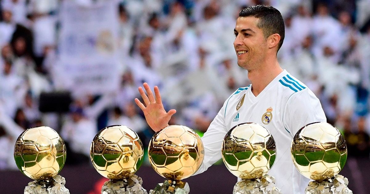 Ronaldo: Siêu sao đi ngược lại định kiến đám đông ảnh 5 Ronaldo: Sieu sao di nguoc lai dinh kien dam dong anh 5