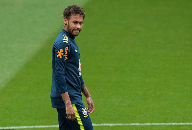 Fan Brazil tho phao khi Neymar tro lai,  DT Brazil anh 1