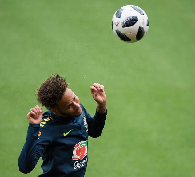 Fan Brazil tho phao khi Neymar tro lai,  DT Brazil anh 6