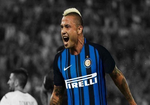 Radja Nainggolan dong y gia nhap Inter Milan hinh anh