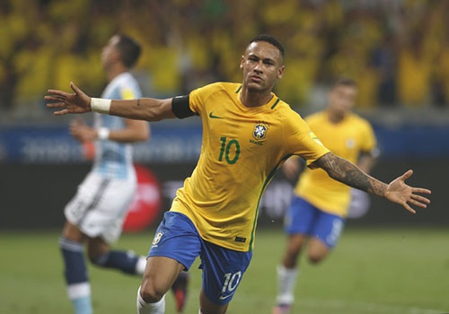 Brazil gap Thuy Si: Neymar va con 'mua gon' bung sang World Cup? hinh anh