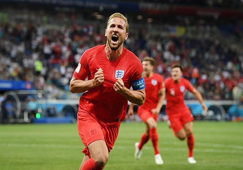 Harry Kane: That bai, kho luyen, bung sang World Cup va so ke Ronaldo hinh anh