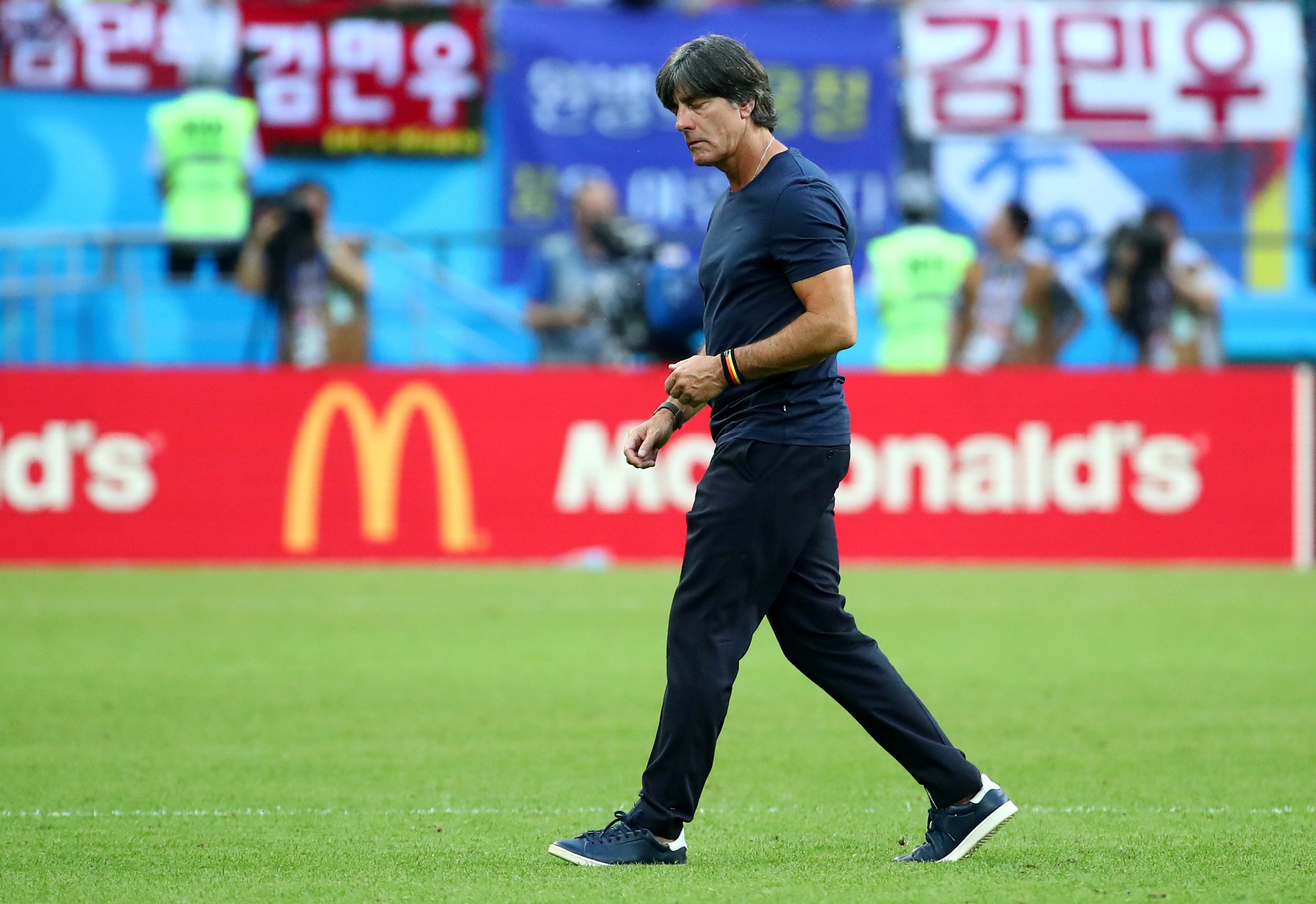 Duc bi loai khoi World Cup anh 2