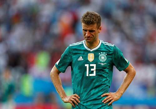 Thomas Mueller va su suy tan cua ‘ke cap khong gian’ hinh anh