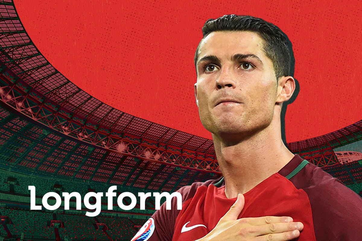 Ronaldo - Sieu anh hung hay ke phan dien? hinh anh