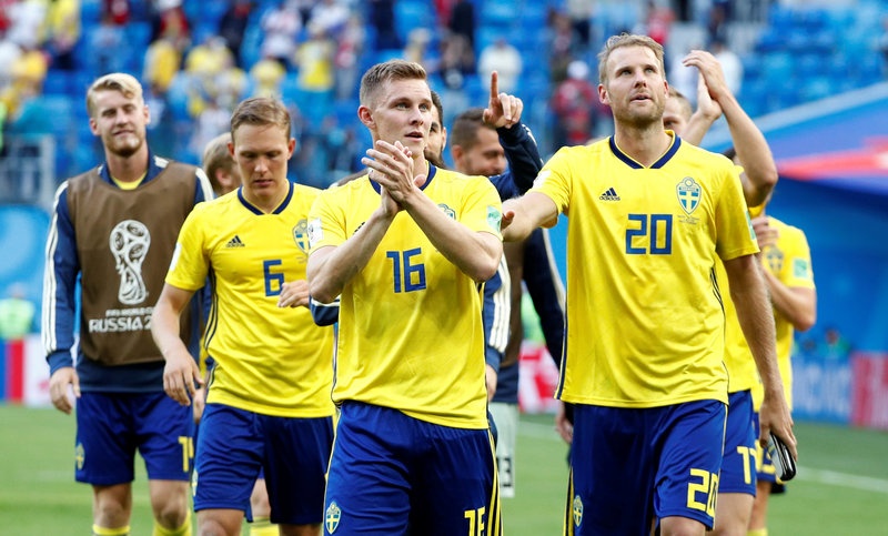 Thuy Dien vs Anh,  World Cup anh 3