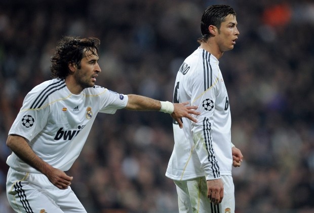 Real Madrid,  Ronaldo,  Raul,  Asensio anh 4