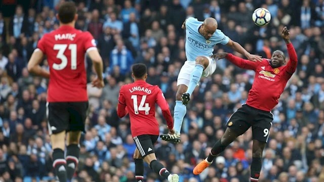 MU đã trở thành cái bóng của Man City như thế nào? ảnh 1 MU da tro thanh cai bong cua Man City nhu the nao? anh 1