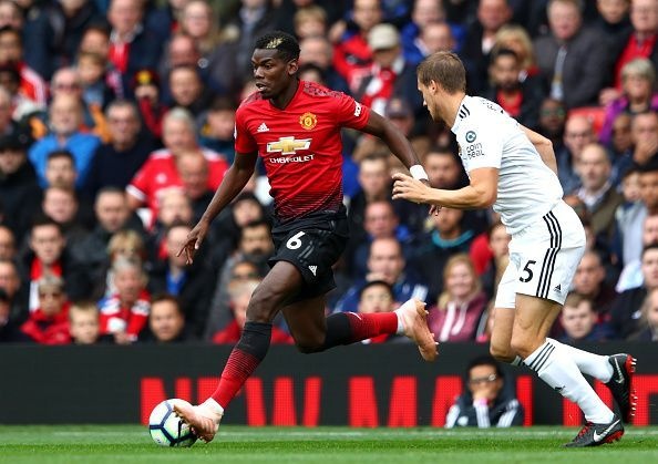 MU hoa Wolves 1-1: 'Quy do' phu thuoc Pogba toi bao gio? hinh anh