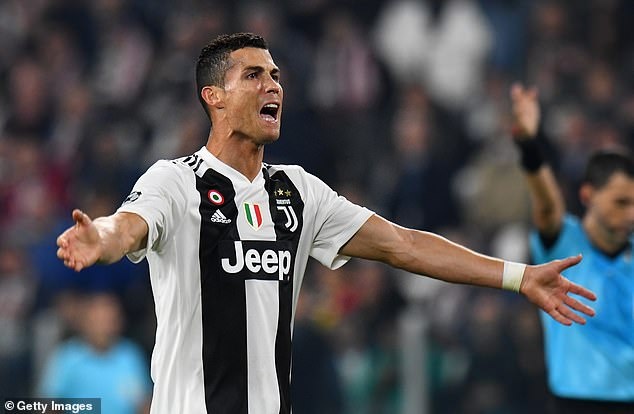 Ronaldo: 'MU chang lam gi de xung voi chien thang' hinh anh