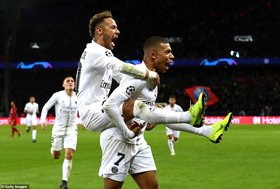 PSG thang Liverpool 2-1: Nua ty euro cho Neymar, Mbappe khong vo ich hinh anh