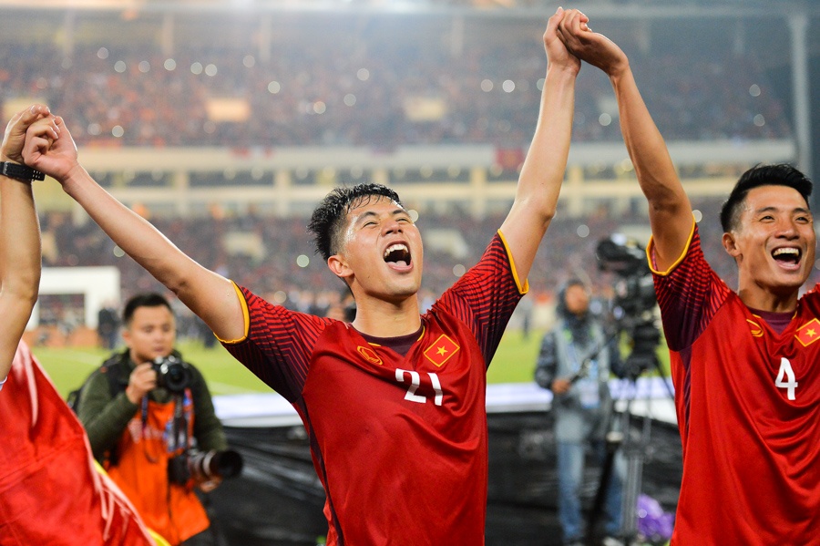 Tran Dinh Trong - tam khien cua nha vo dich AFF Cup 2018 hinh anh