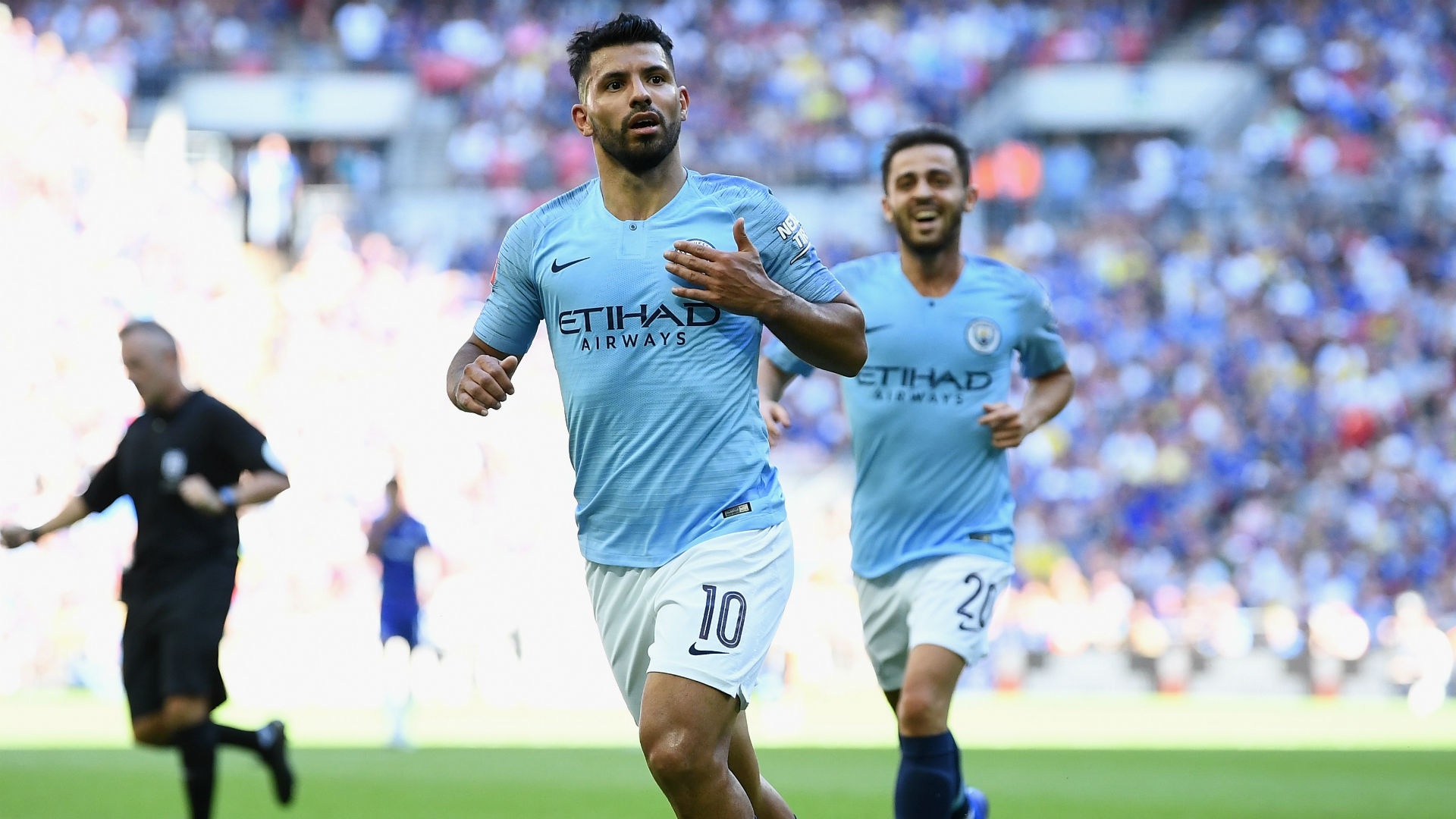 HLV Klopp: 'Man City la doi bong manh nhat the gioi' hinh anh