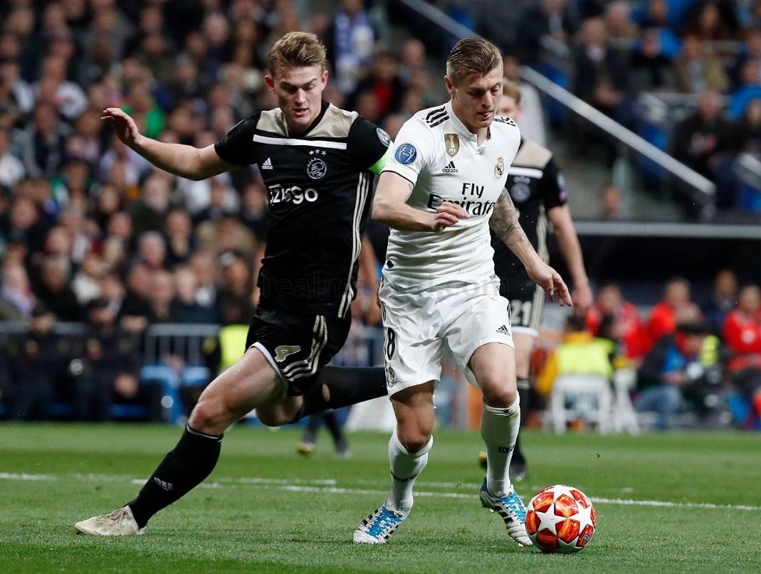 truc tiep Real vs Ajax anh 1