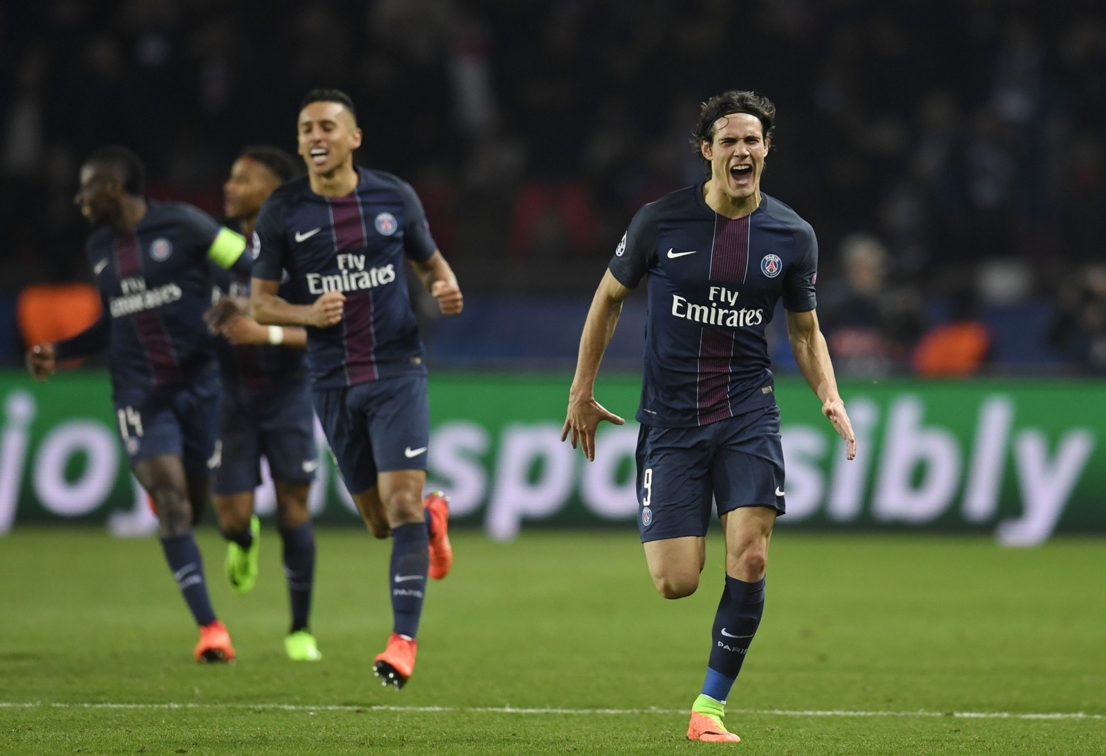 MU vs PSG,  MU,  C1 anh 9