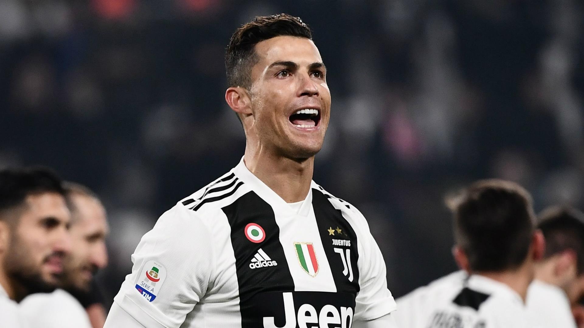 Juventus lo sot vo vi chan thuong cua Ronaldo hinh anh