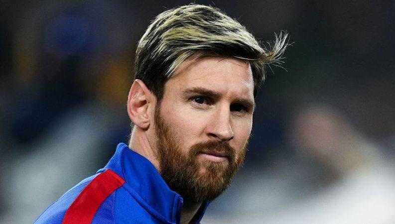 Tiet lo phan ung thu vi cua Messi luc gian du tren san tap hinh anh