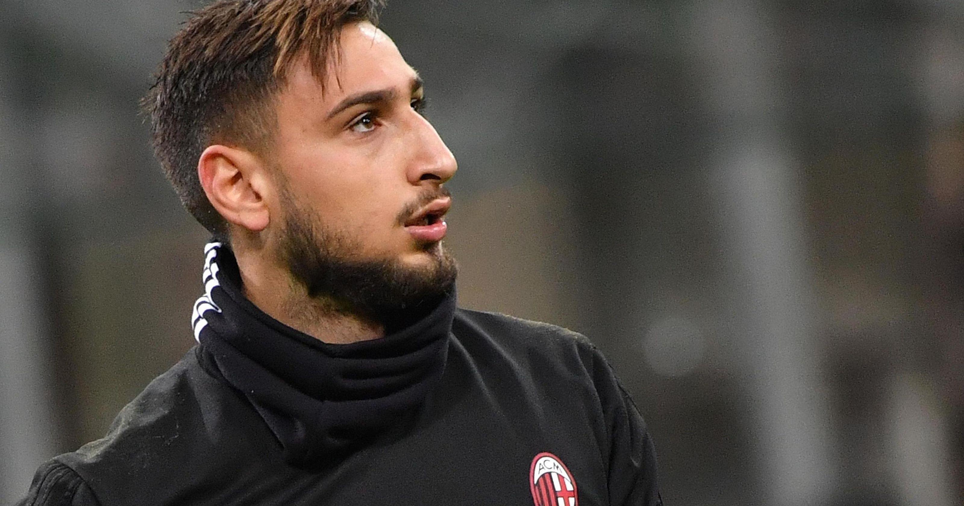 Thu mon cua AC Milan nhan giai 'Con lon vang' hinh anh