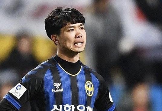 Vi sao Chanathip thanh cong hon Cong Phuong khi xuat ngoai? hinh anh