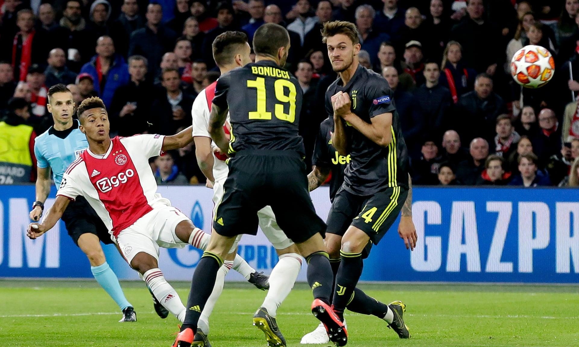 Juventus,  Ronaldo ảnh 2 Juventus,  Ronaldo anh 2