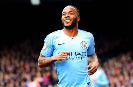 Sterling toa sang giup Man City thang Crystal Palace hinh anh