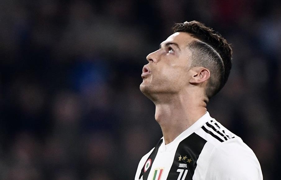 Cristiano Ronaldo khong cuu noi Juventus gia coi hinh anh