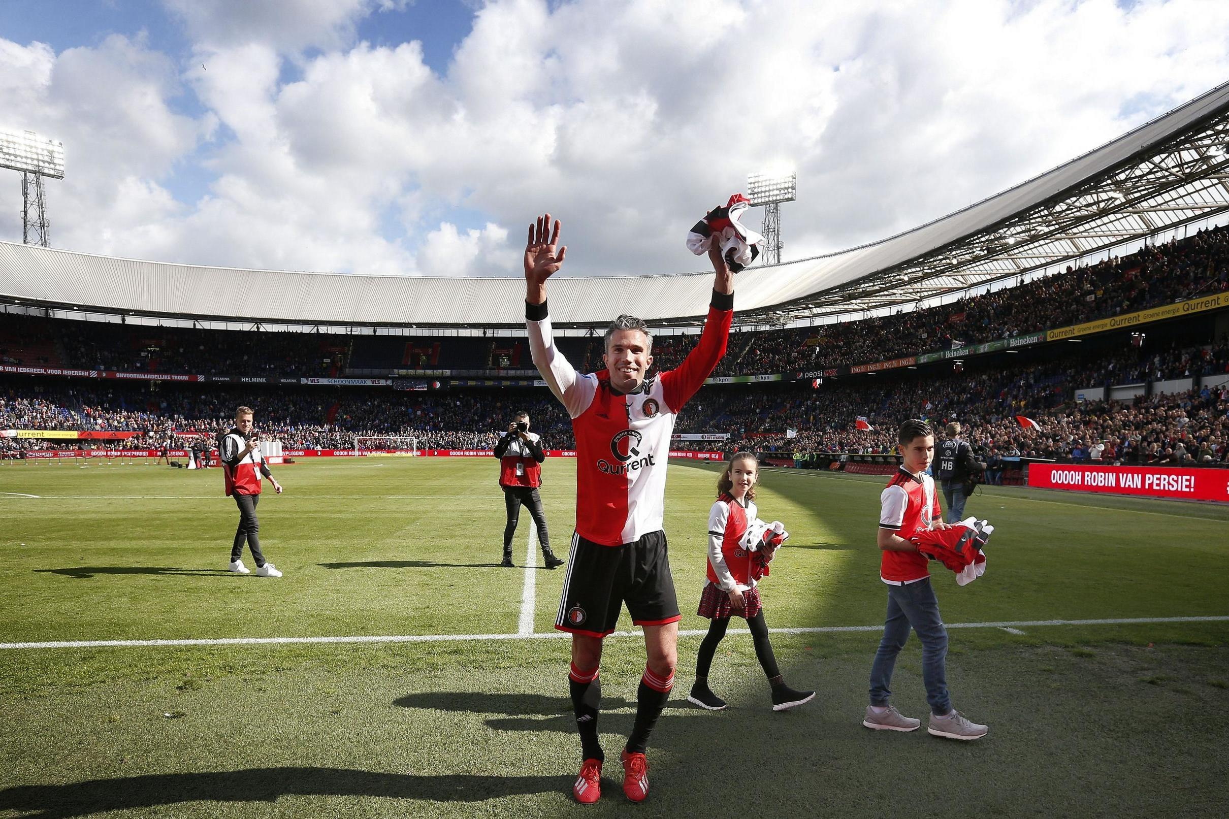 Van Persie giai nghe anh 3