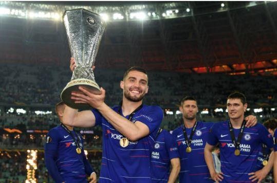 Cau thu co 'so huong' nhat doi hinh Chelsea hinh anh