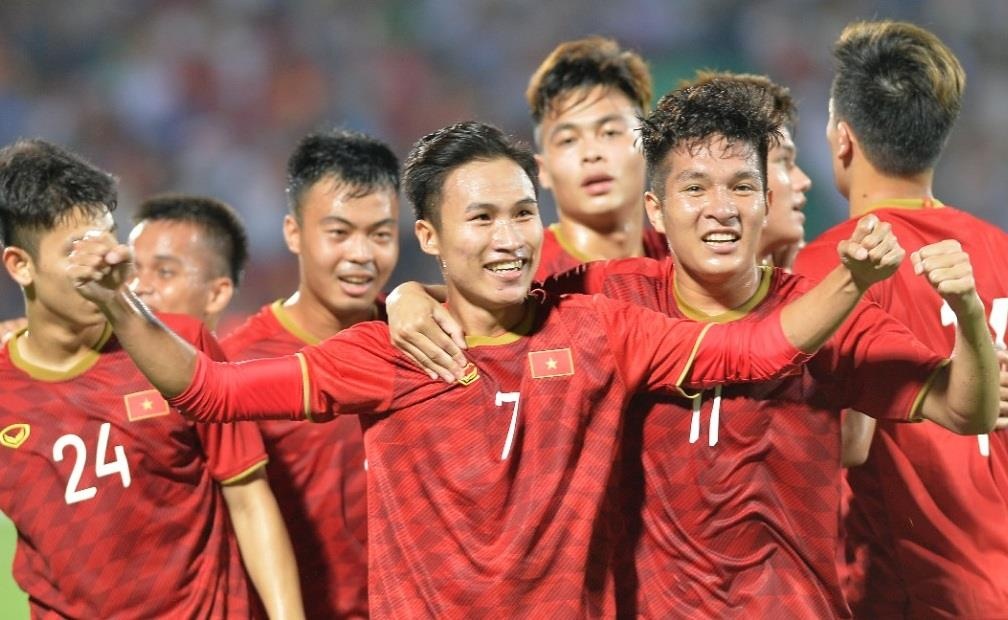 U23 Viet Nam va nhung tin hieu tich cuc sau chien thang hinh anh