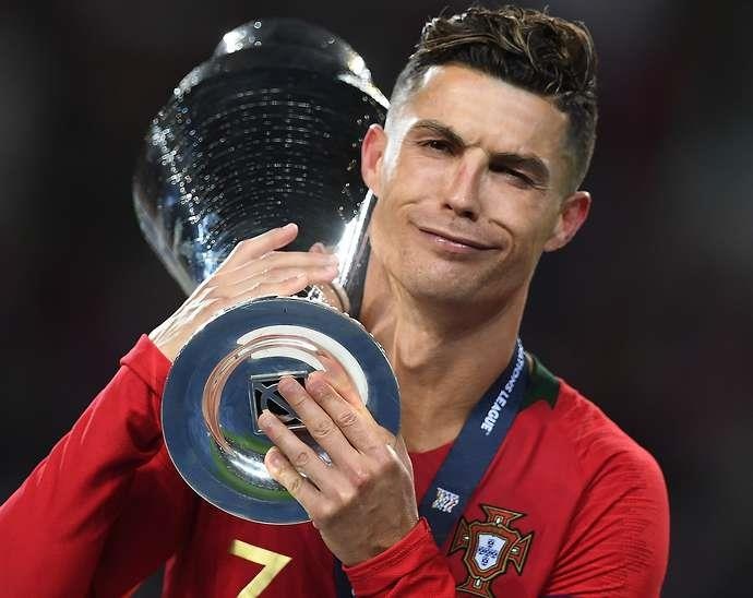 Thong so cho thay Ronaldo xuat sac hon Messi o cap do DTQG hinh anh