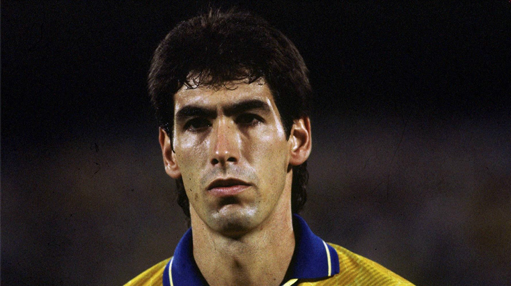 Andres Escobar bi ban chet va pha dot luoi dinh menh o World Cup hinh anh