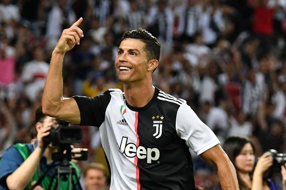 Ronaldo hiếp dâm ảnh 2 Ronaldo hiep dam anh 2
