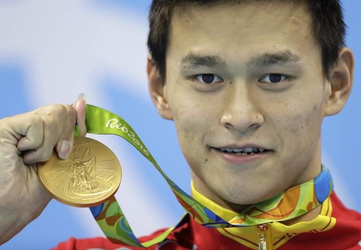 Sun Yang - kinh ngu tai tieng voi doping va tan cong phu nu hinh anh