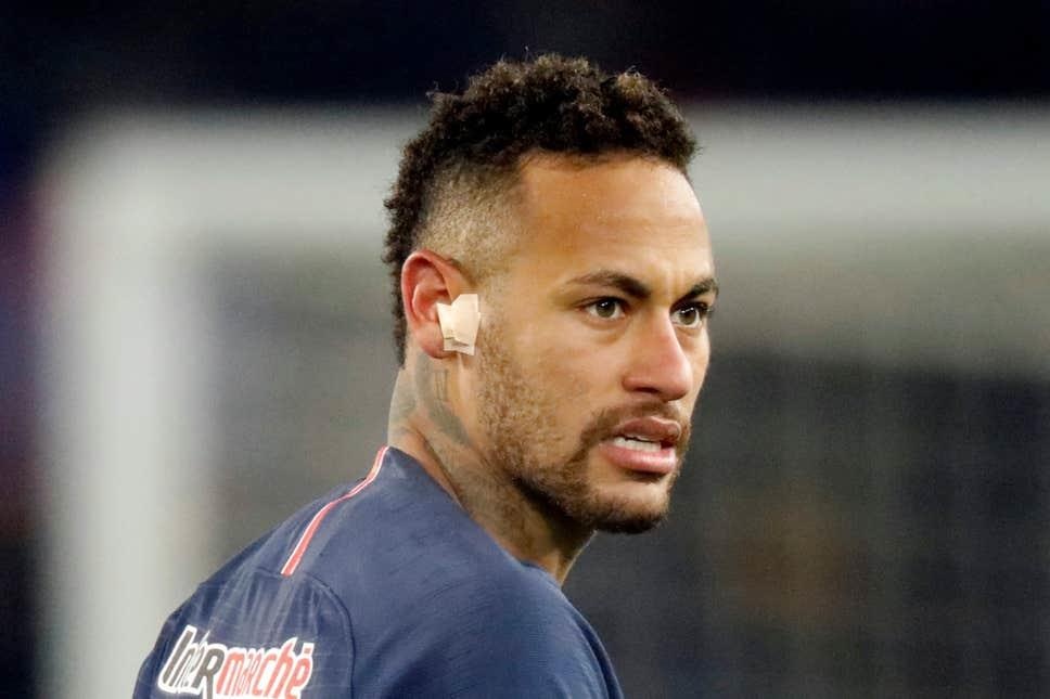 Su nghiep Neymar sup do vi ‘cai bong’ cua Messi hinh anh