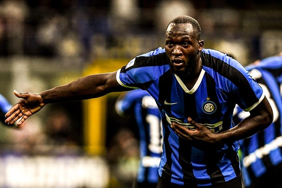 Lukaku ghi ban giup Inter chiem ngoi dau bang Serie A hinh anh