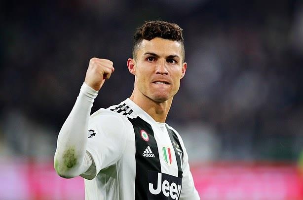 Hieu ung Ronaldo giup Juventus qua mat Man United tren MXH hinh anh