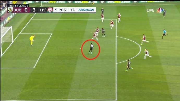 Liverpool, Mane nổi cáu Salah ảnh 2 Liverpool, Mane noi cau Salah anh 2