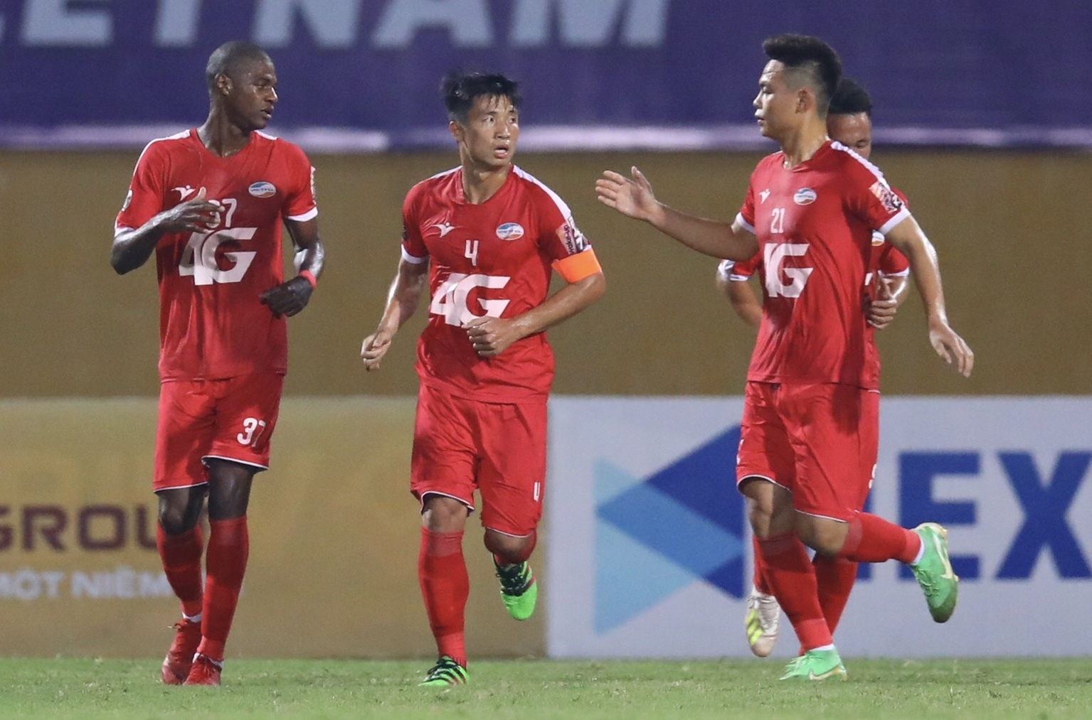 truc tiep CLB Ha Noi vs Viettel anh 1