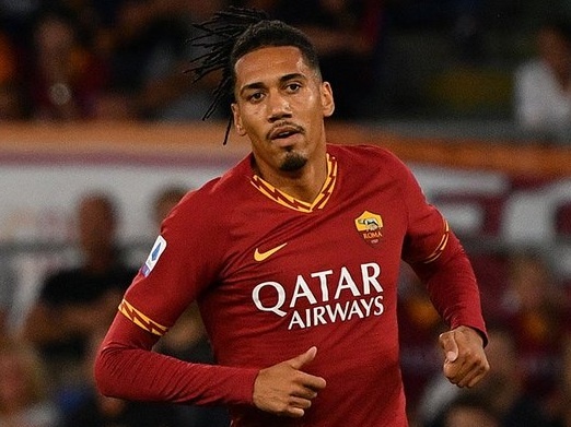 Smalling lap thong ke tot hiem thay trong mau ao AS Roma hinh anh
