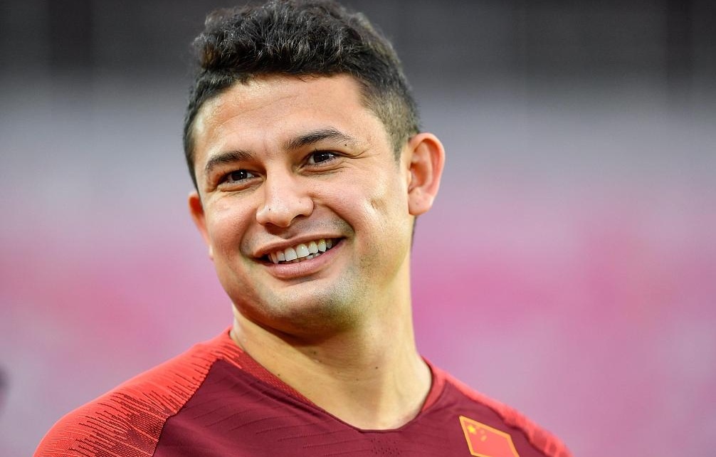 'Tuyen Trung Quoc se du World Cup nho cau thu nhap tich' hinh anh