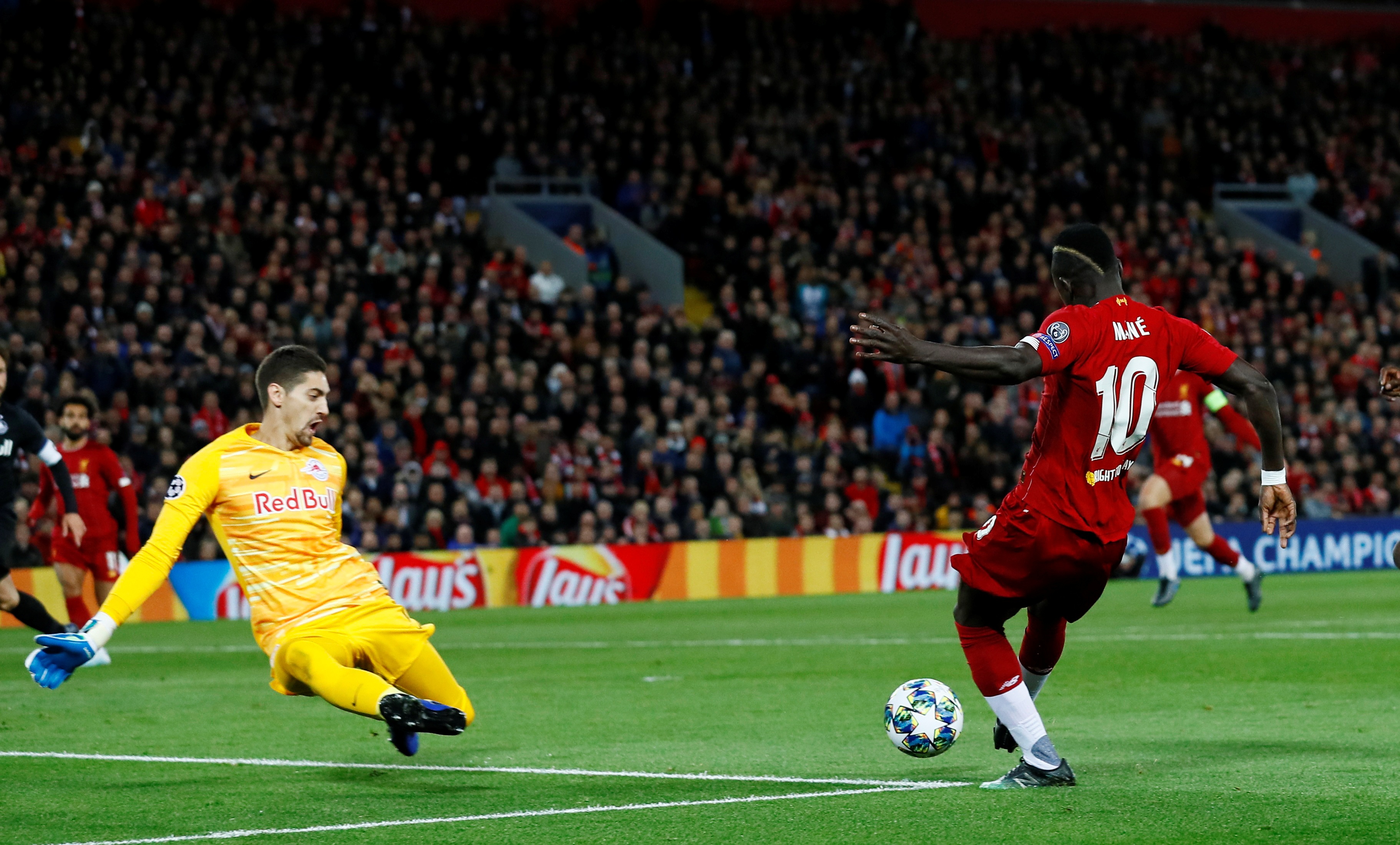 Liverpool vs Salzburg anh 2