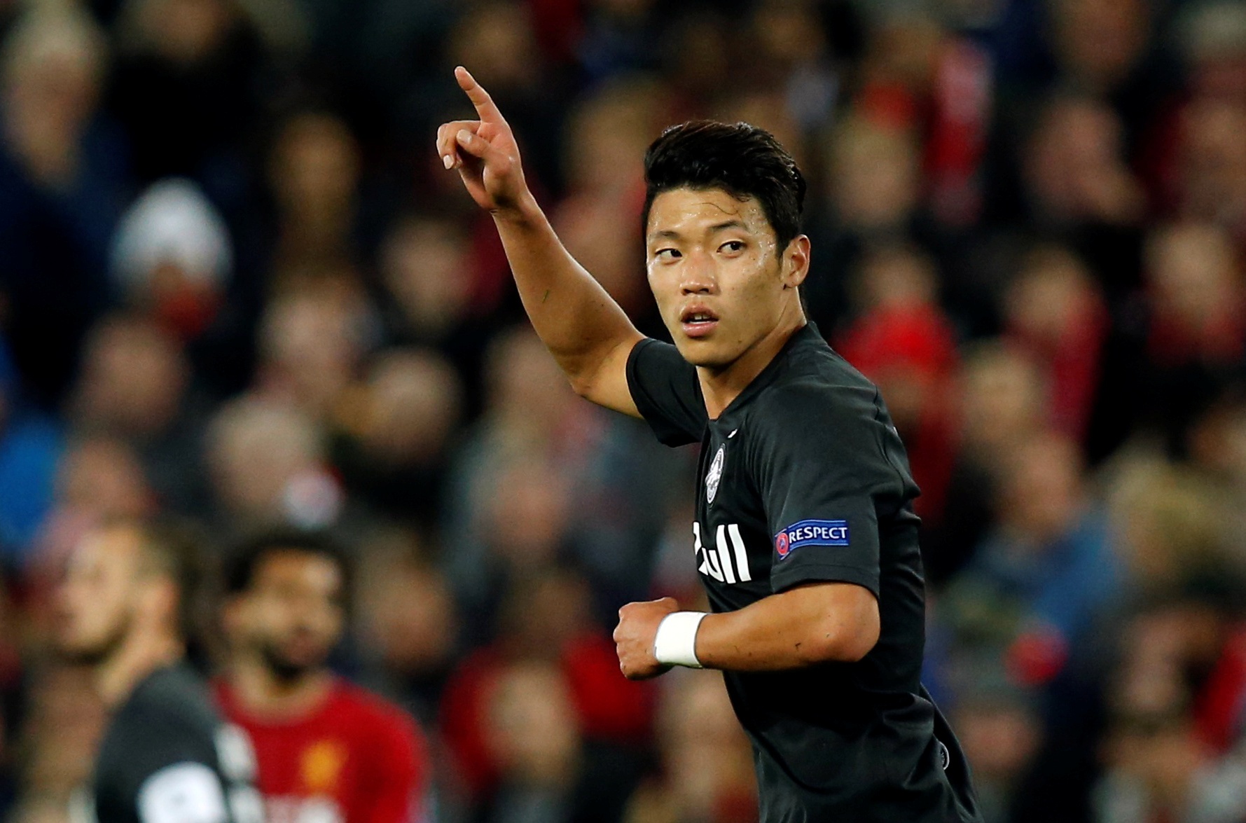 Liverpool vs Salzburg anh 9