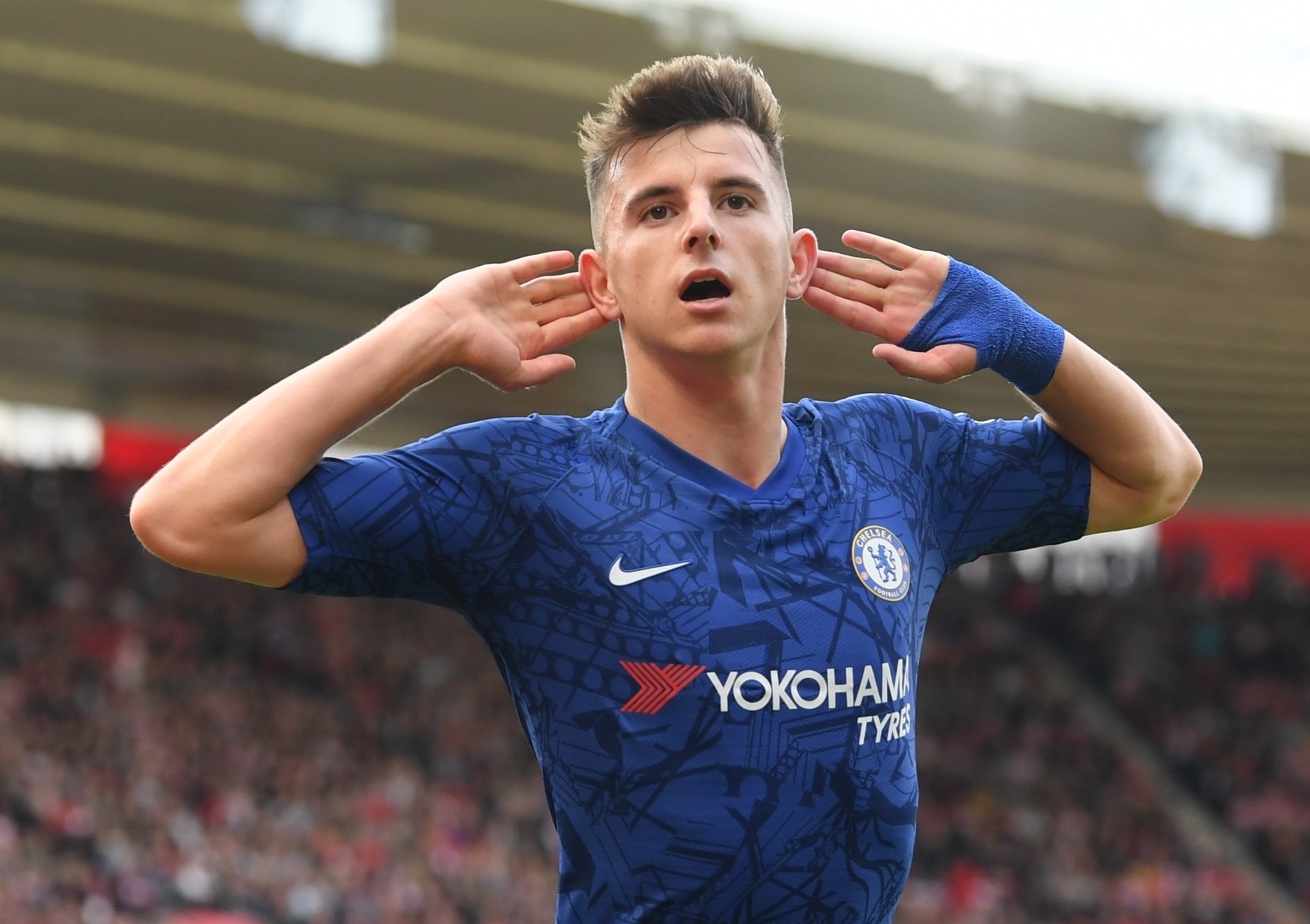 Chelsea dai thang 4-1, Arsenal vuot qua Bournemouth sat nut hinh anh