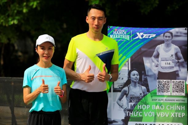 VDV nghiep du Viet Nam duoc tham du khoa chay bo nang cao hinh anh